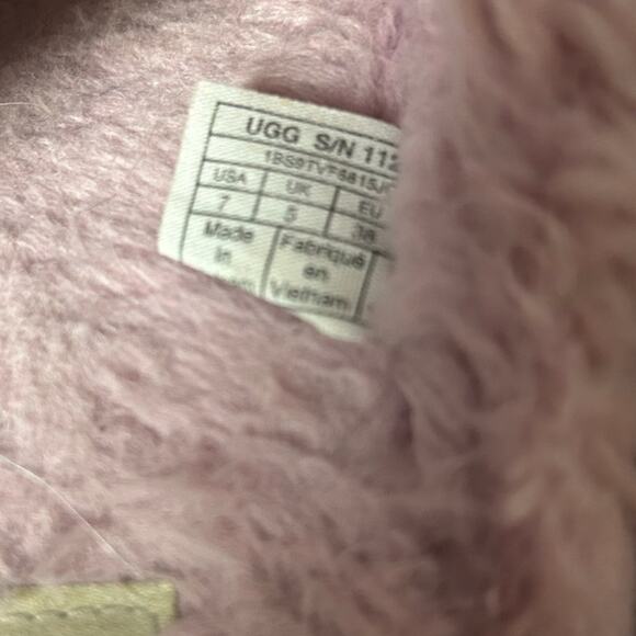 UGG Fuzz Sugar cross strap slide platform sandals in shell size 7 - Picture 9 of 14